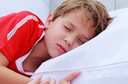 Problemas de sono da infância até a adolescência estão ligados a pior saúde mental